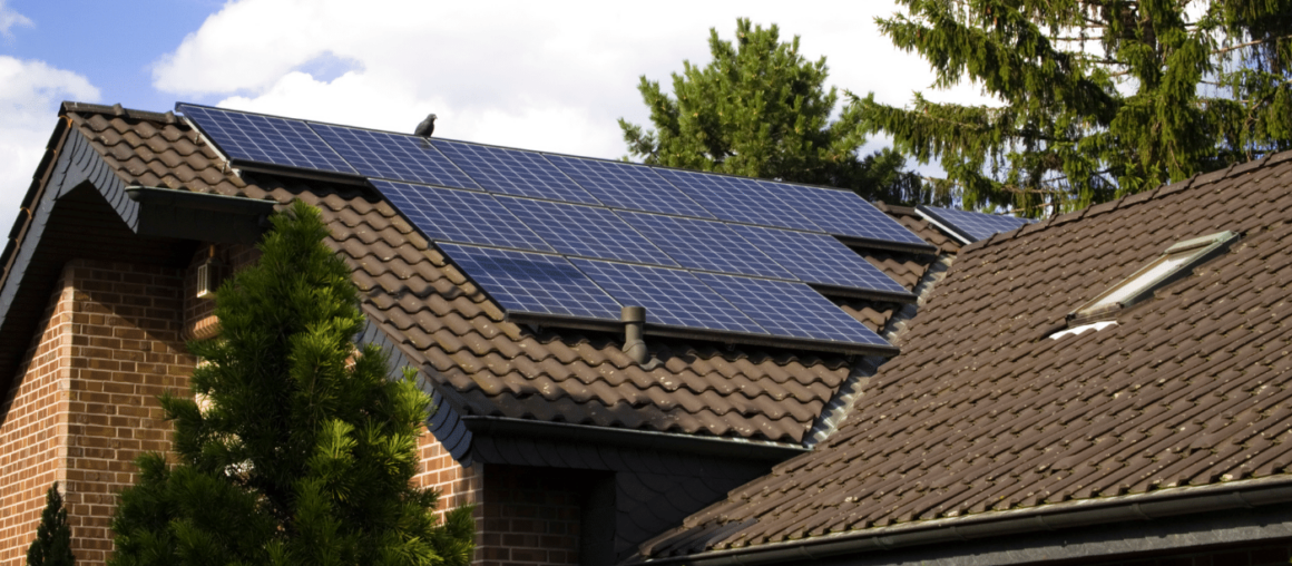 Miért érdemes az otthonfelújítási támogatást napelemes rendszer telepítésére fordítani?